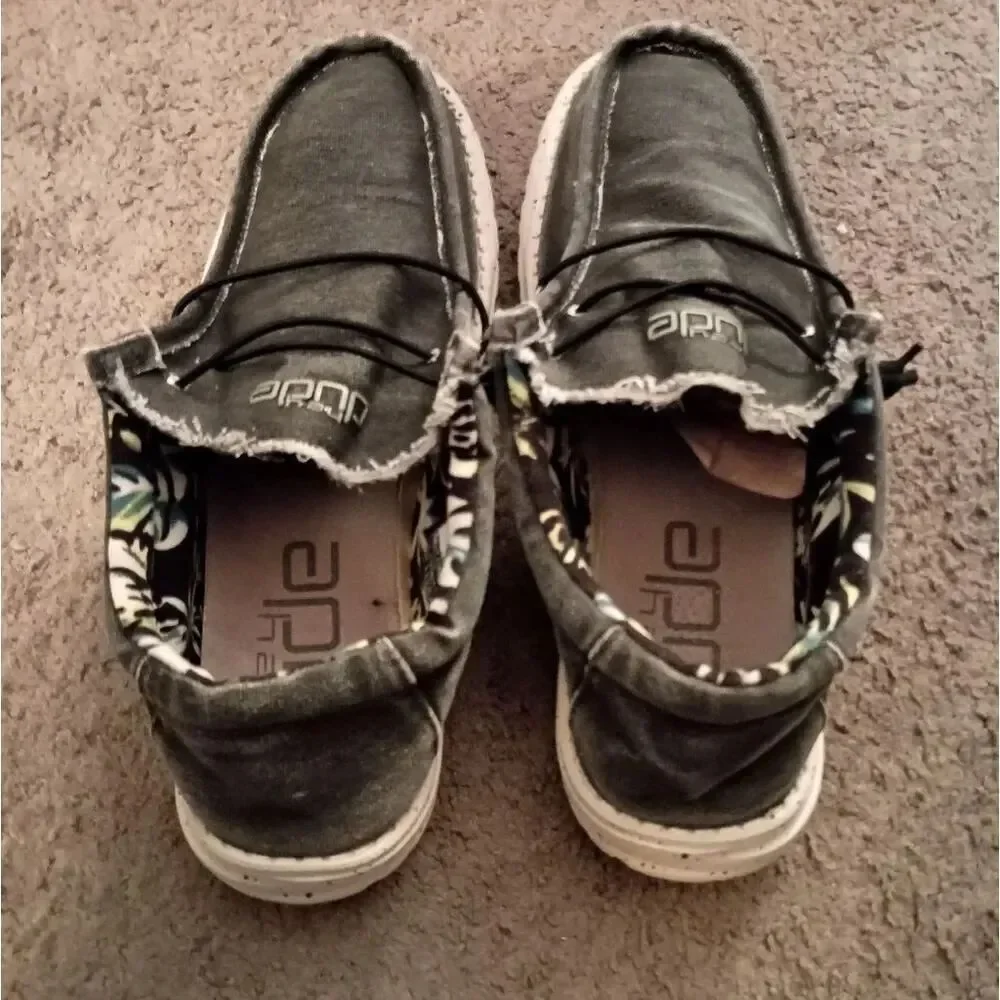 Hey Dude Wally Stretch Black Men's Size 12 Slip-on Shoes PRE-OWNED